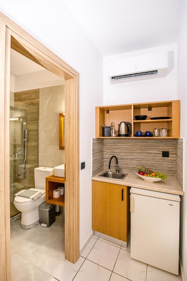 Smaroula Hotel เอลาโฟนีซี ภายนอก รูปภาพ